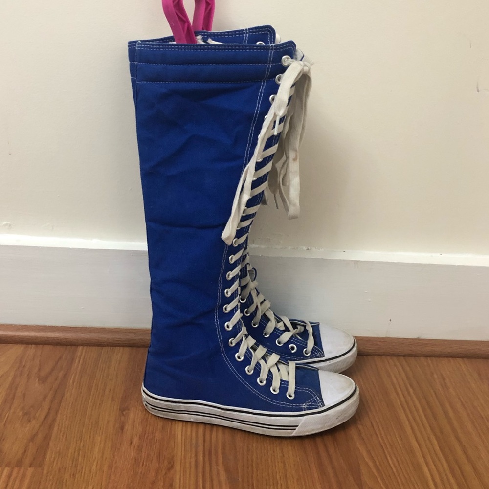 Blue Costume Converse
